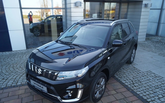 Suzuki Vitara cena 97500 przebieg: 10, rok produkcji 2024 z Opalenica małe 562